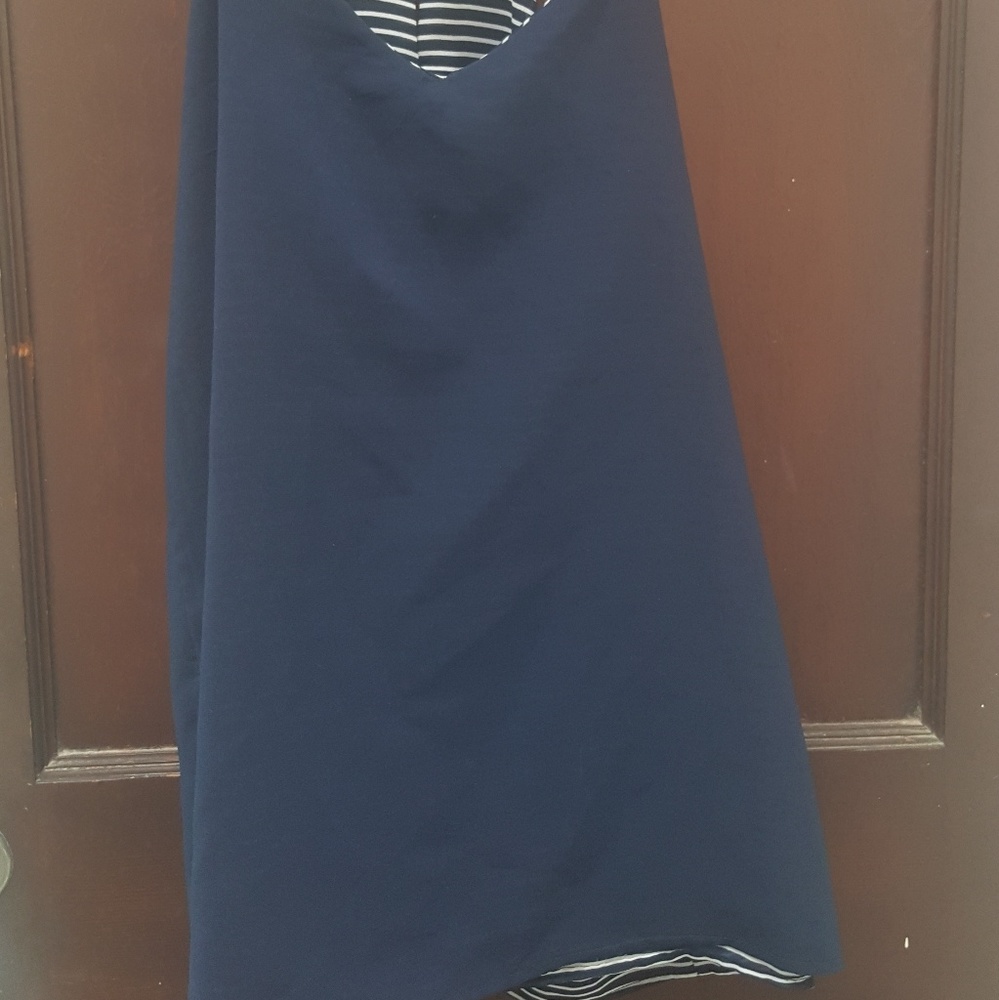 Adorable Reversable Racer/Keyhole Chiffon Tank - Picture 5 of 6